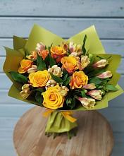Букет цветов из:  Альстромерии и Розы в Поселке совхоза Марфино