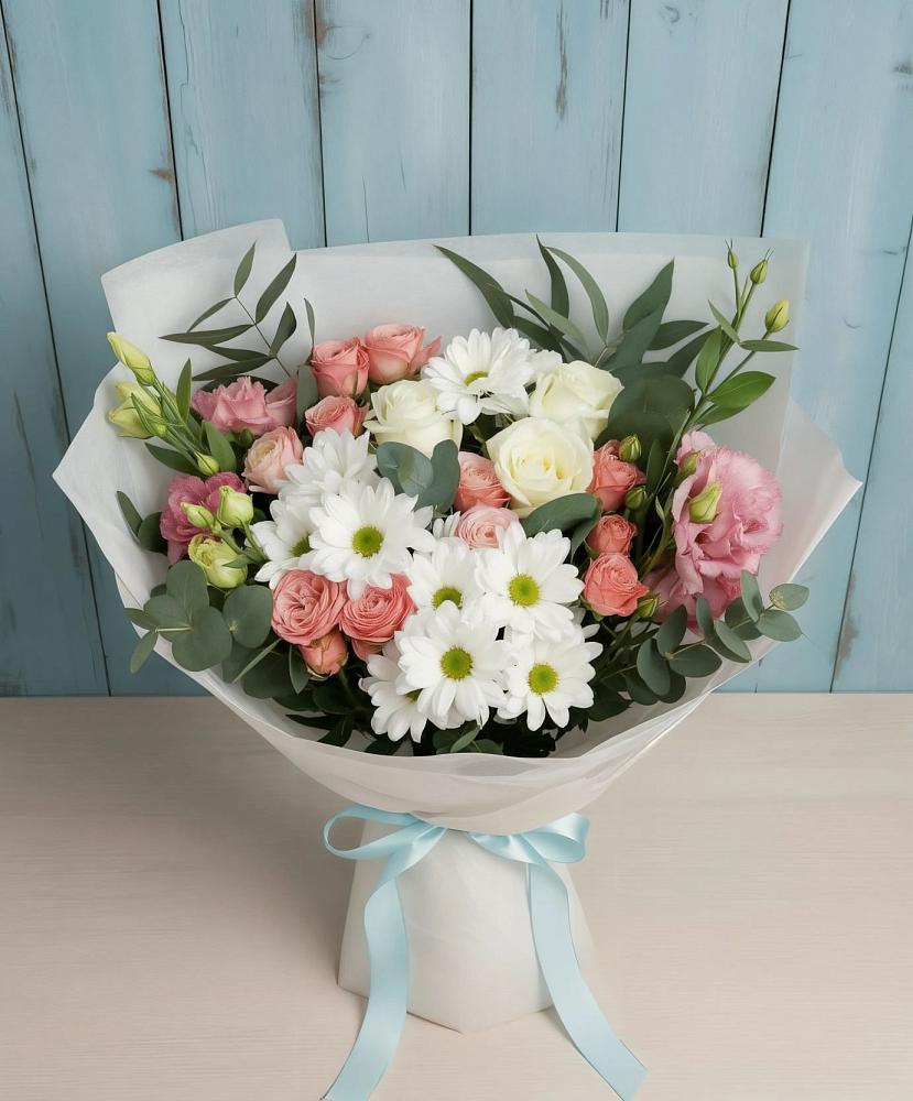 Букет цветов из: Розы, Лизиантусы и Хризантемы в Поселке совхоза Марфино