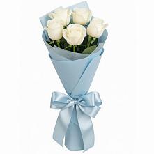 Букет 5 Белых роз Проуд в Поселке совхоза Марфино