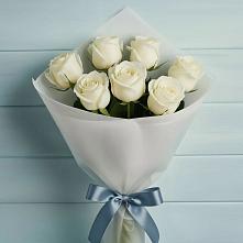 Букет 7 Белых роз Эдлесс Лав в Поселке совхоза Марфино