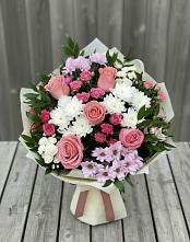 Букет цветов из:  Альстромерии, Гвоздики, Розы и Хризантемы в Поселке совхоза Марфино