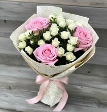 Букет цветов из:  Розы #REPLACE_PRED# Поселке совхоза Марфино