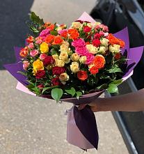 Букет Микс из разноцветных кустовых роз #REPLACE_PRED# Поселке совхоза Марфино