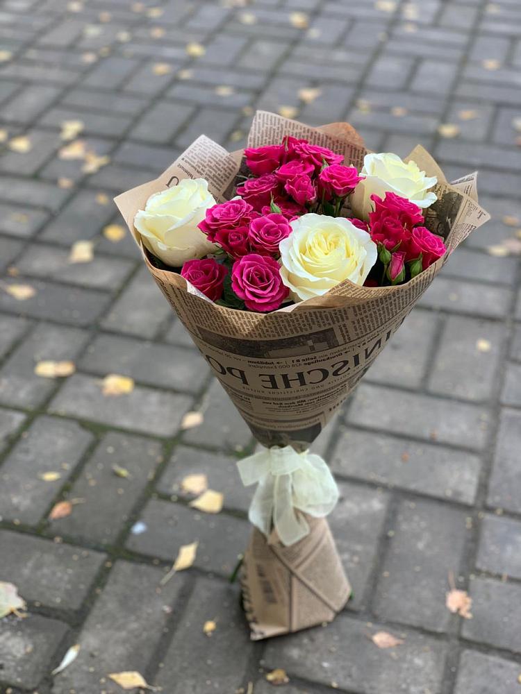 Букет цветов из: Розы в Поселке совхоза Марфино