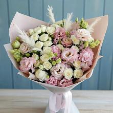 Букет цветов из:  Альстромерии и Розы в Поселке совхоза Марфино