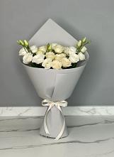 Букет цветов из:  Розы и Лизиантусы в Поселке совхоза Марфино